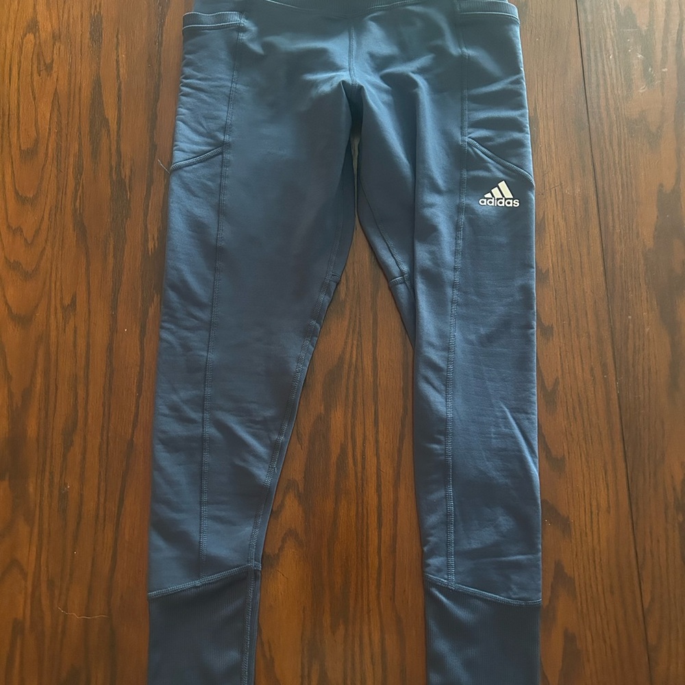 NEW, NEVER WORN!
Adidas Blue Performance Leggings Moisture-Wicking Athletic